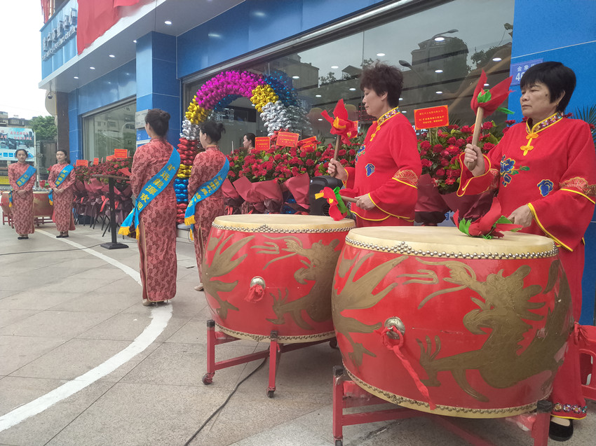 配圖  (3)_副本.jpg 配圖  (3)_副本.jpg