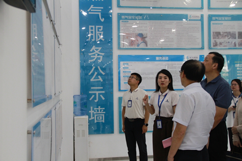 IMG_8809.jpg IMG_8809.jpg